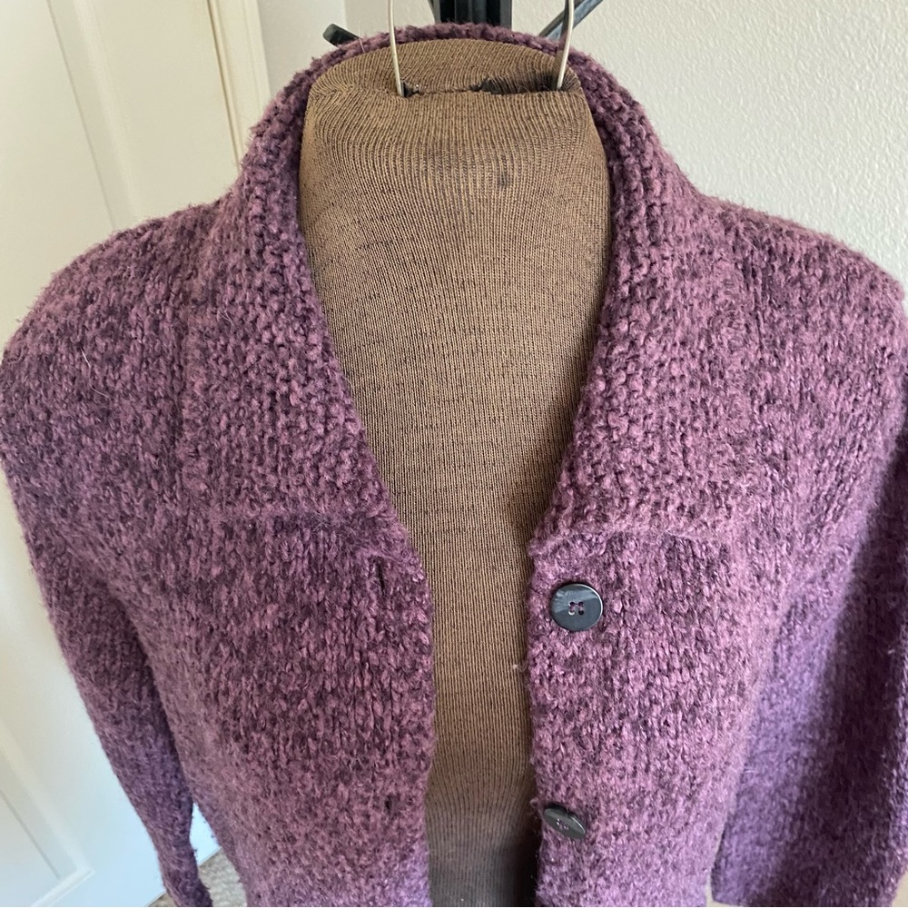 Amanda Smith, chunky purple cardigan, big pockets, collar, med. fall winter‎